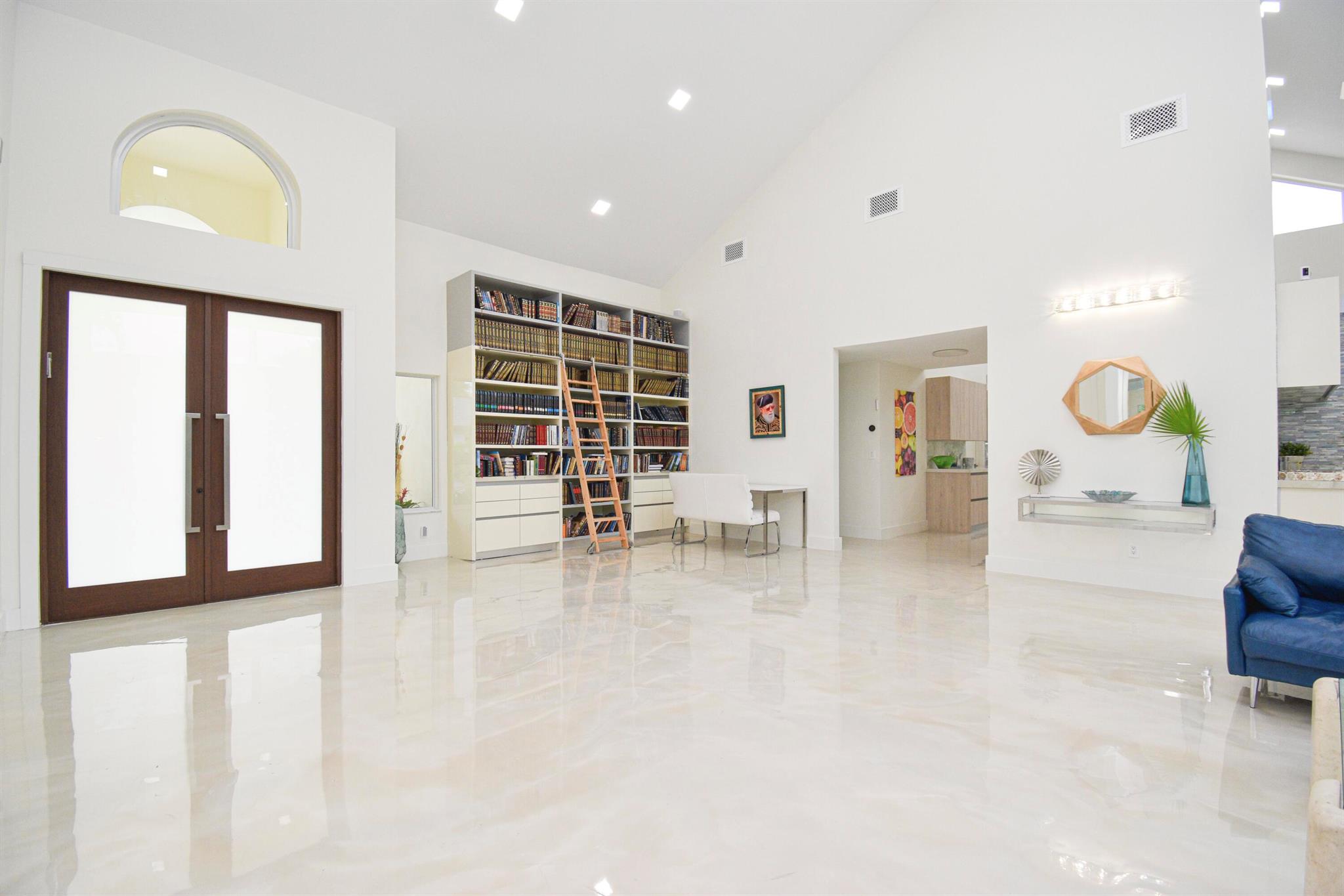 7351 Valencia Drive