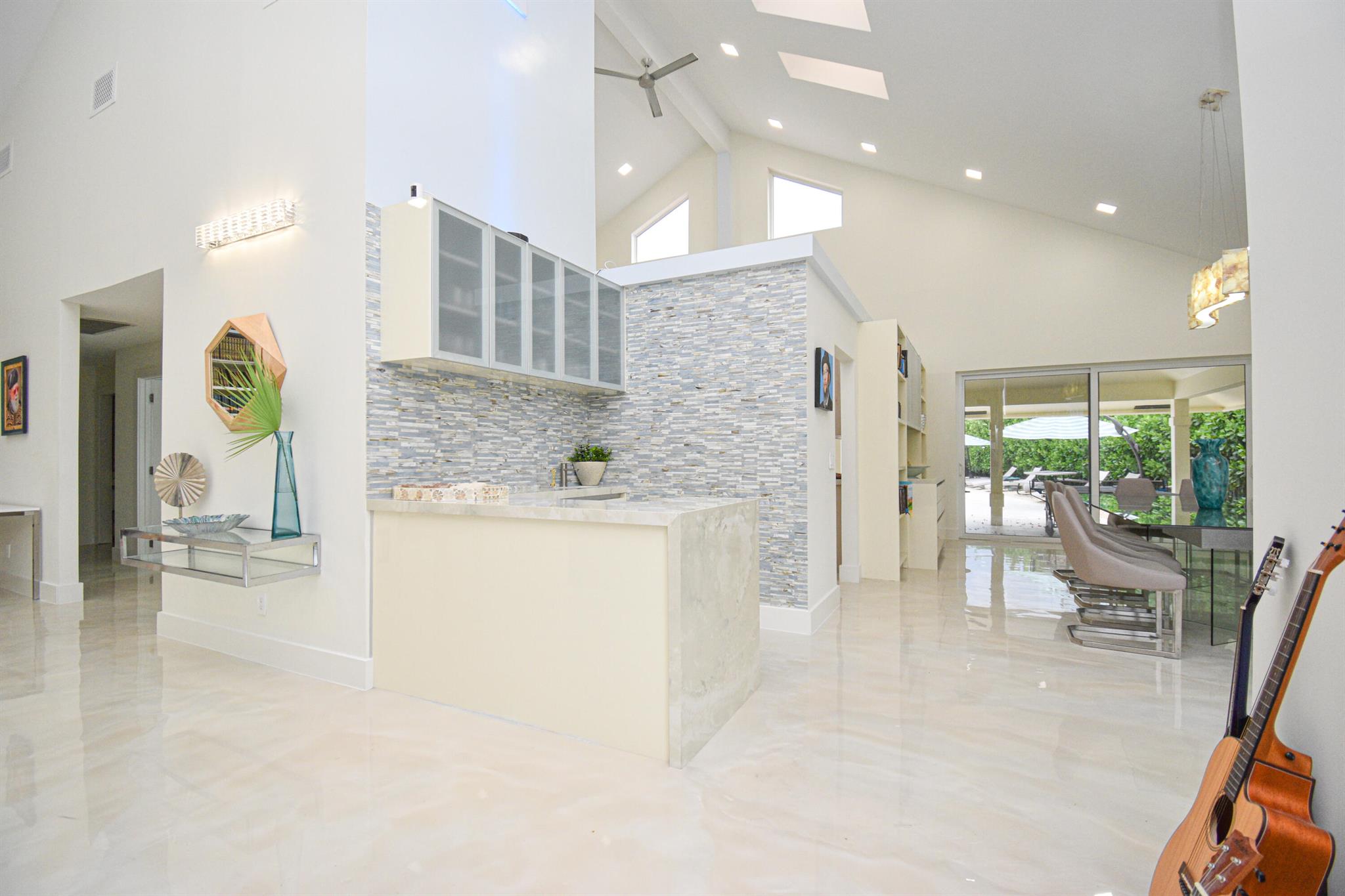 7351 Valencia Drive