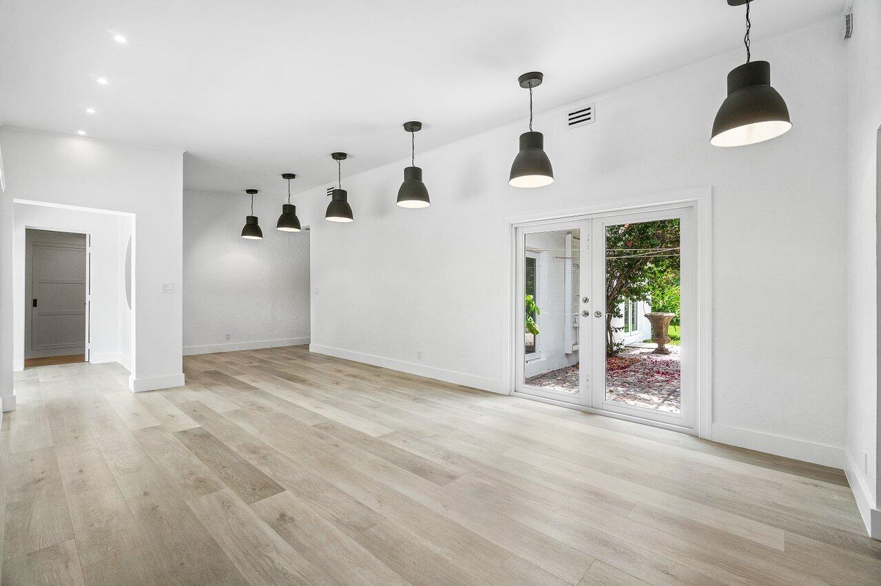 326 Westminster Road