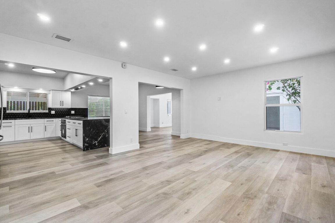 326 Westminster Road