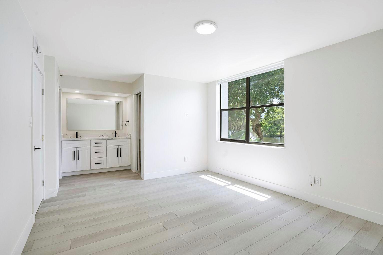2025 Lavers Circle D208