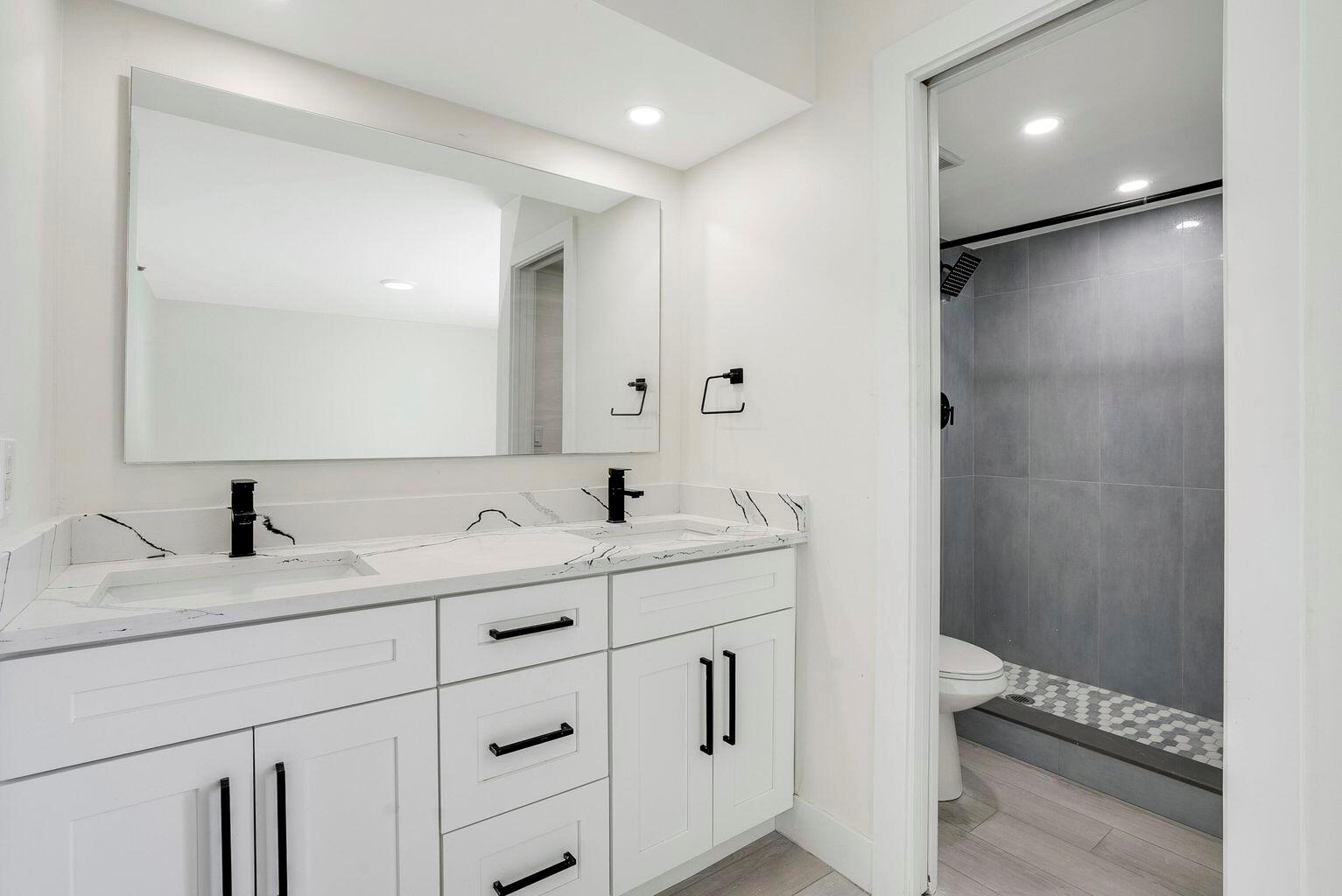 2025 Lavers Circle D208