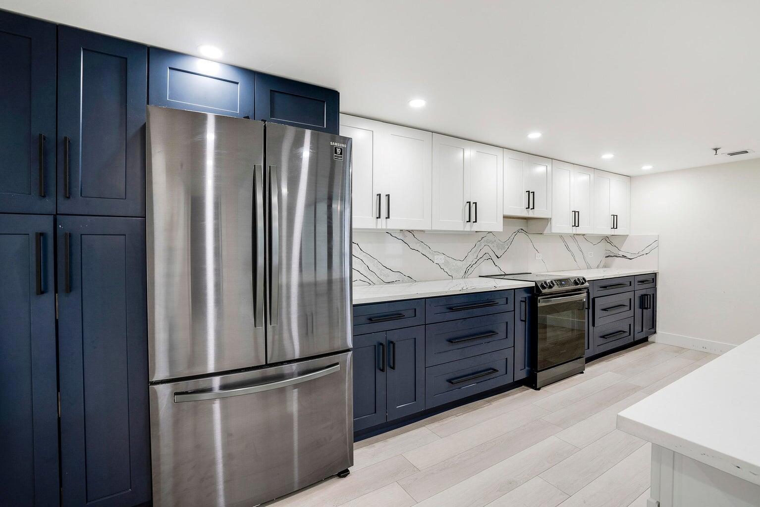 2025 Lavers Circle D208