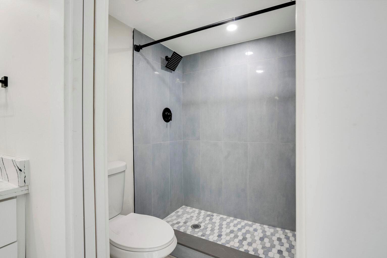 2025 Lavers Circle D208