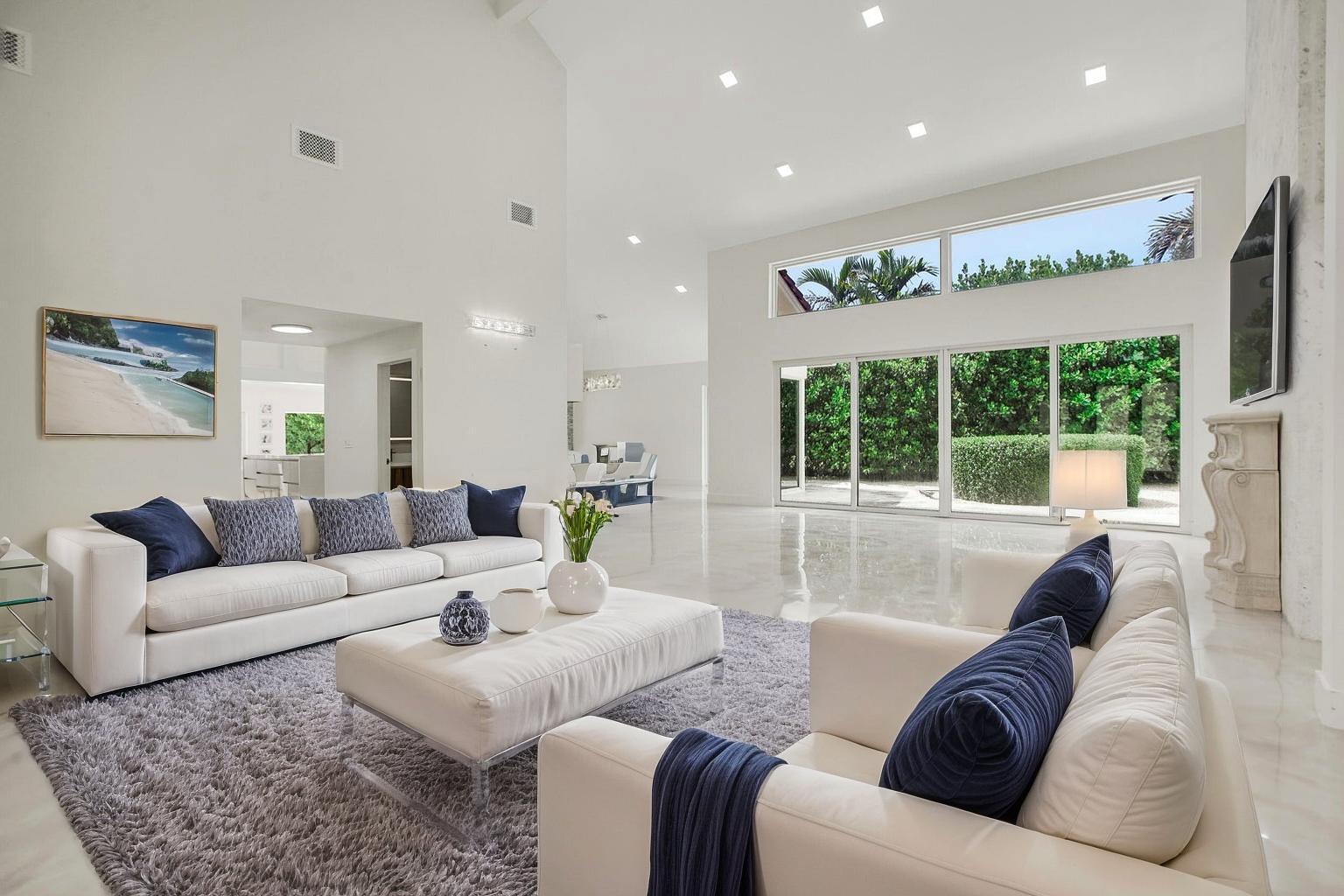 7351 Valencia Drive