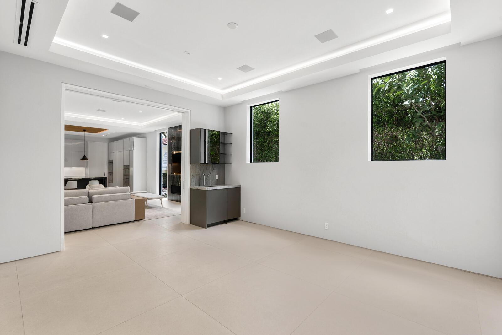 141 Cortez Road
