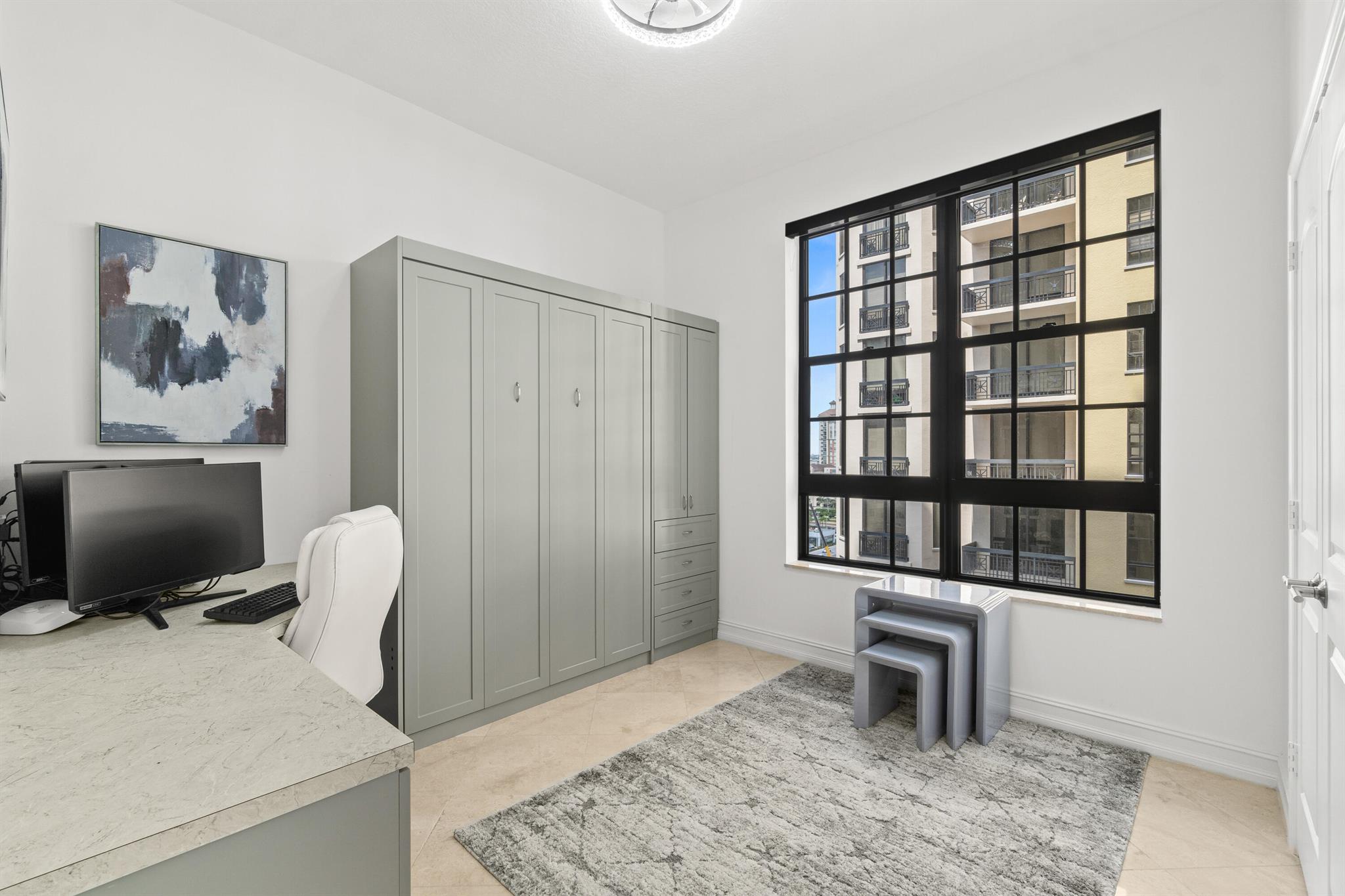 701 S Olive Avenue 1014