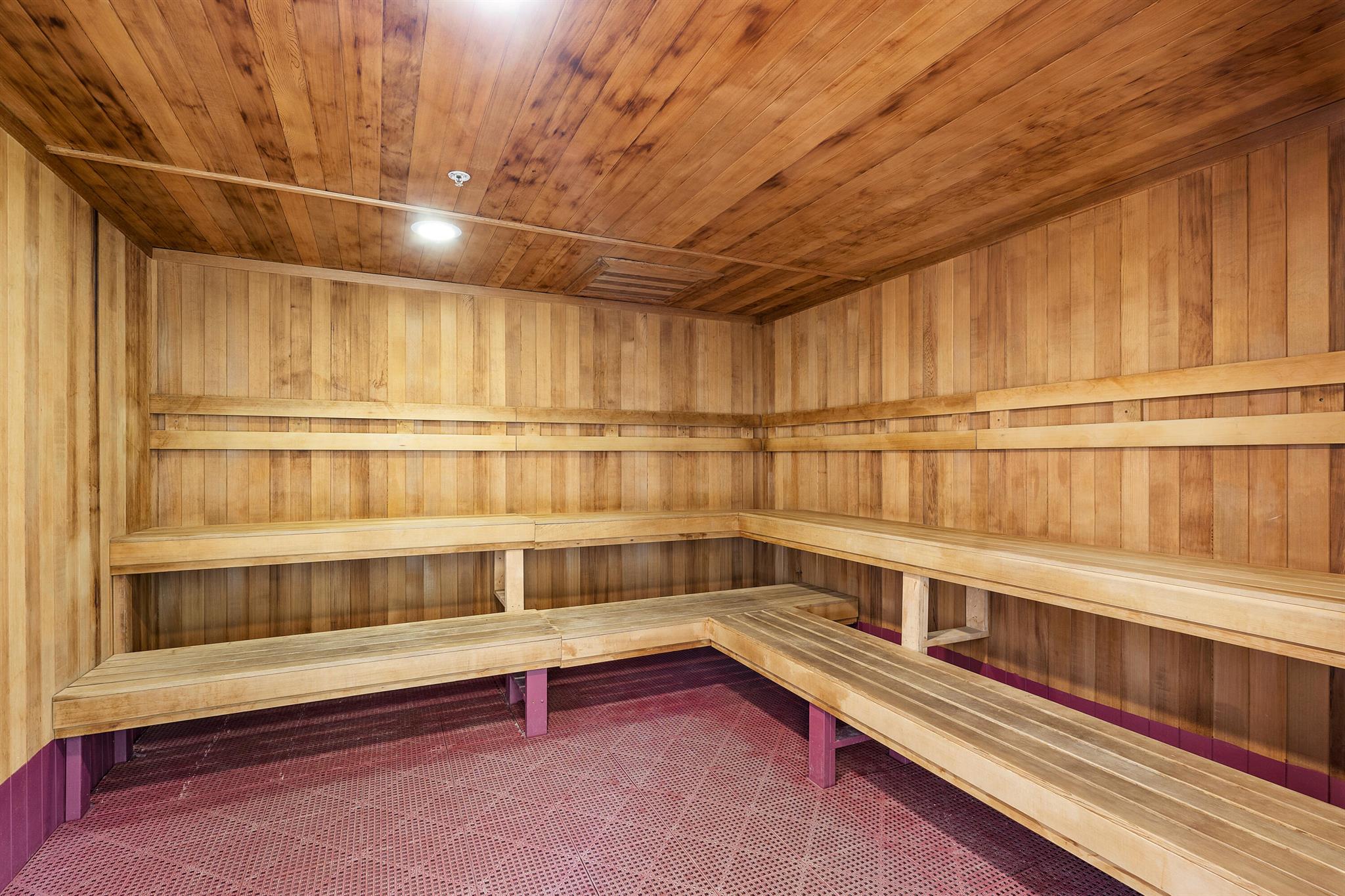 701 S Olive Avenue 1014