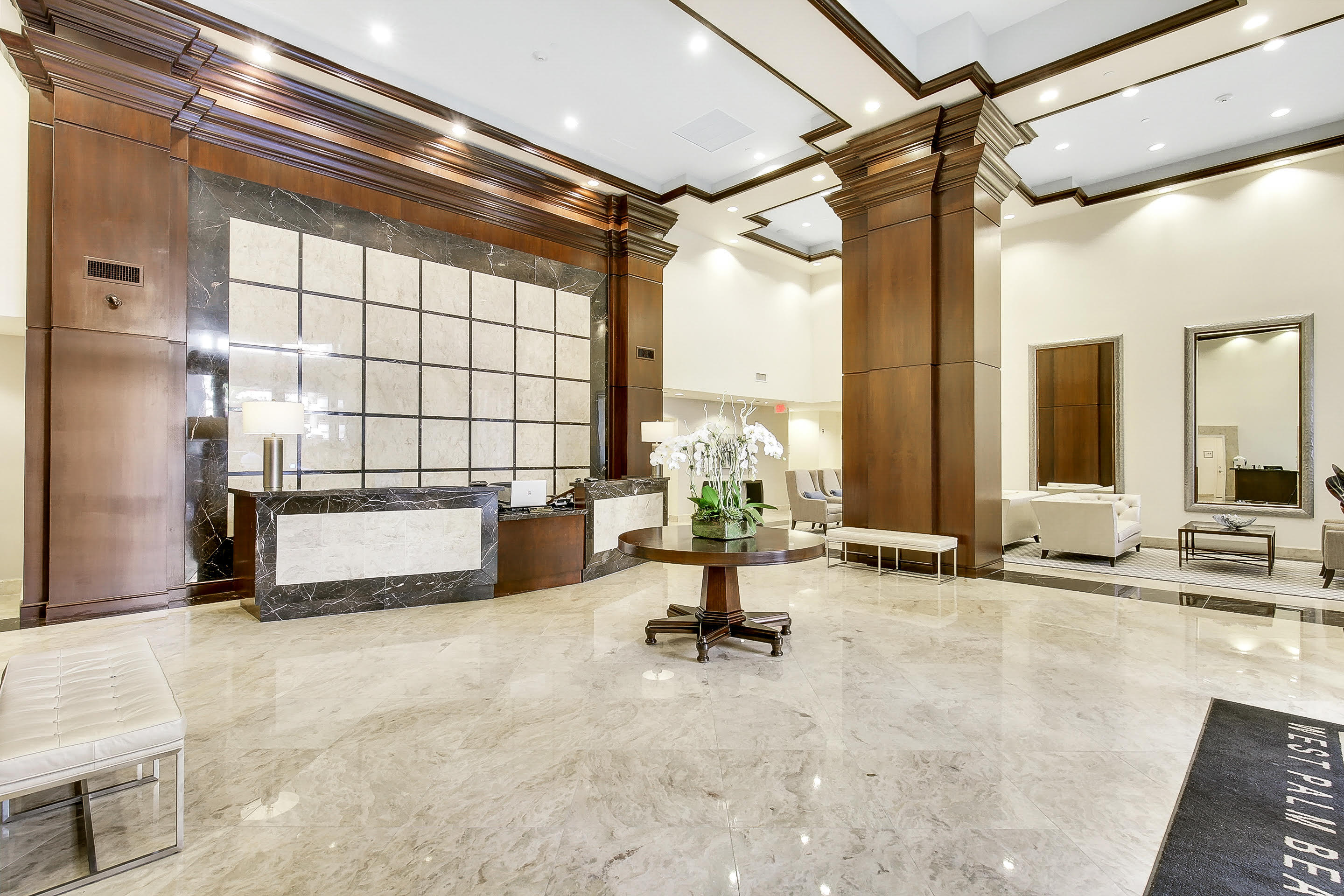 701 S Olive Avenue 1014