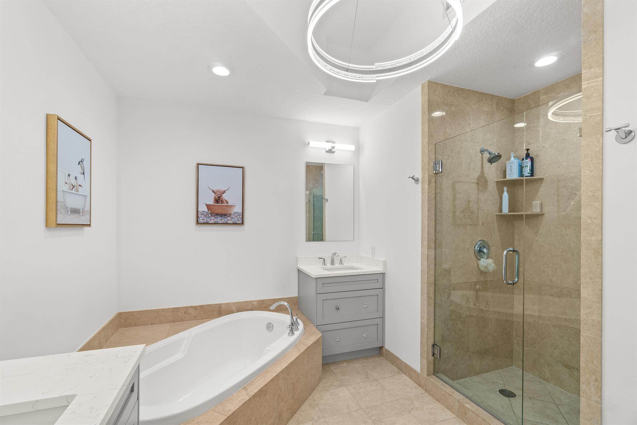 701 S Olive Avenue 1014