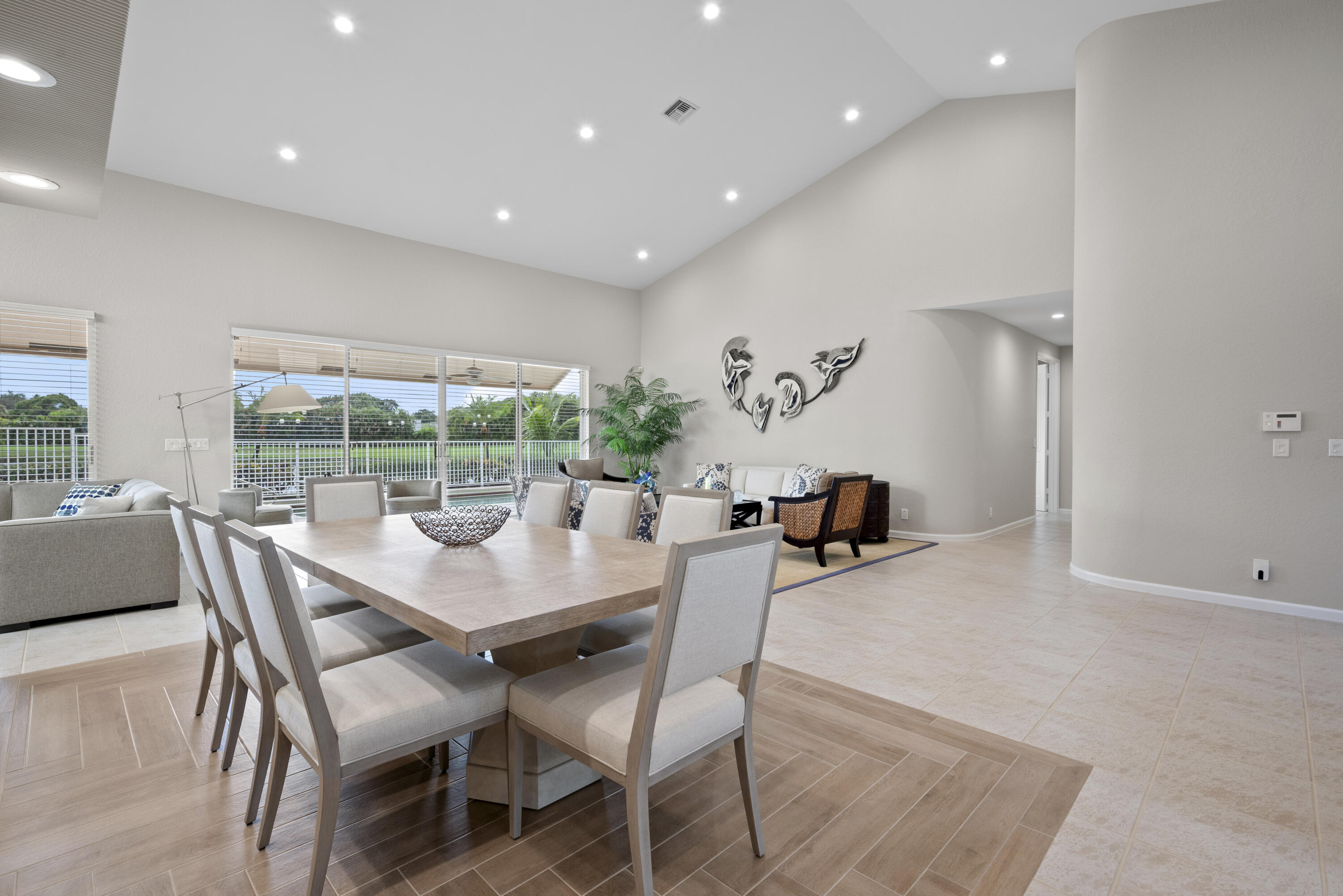 10670 Stonebridge Boulevard