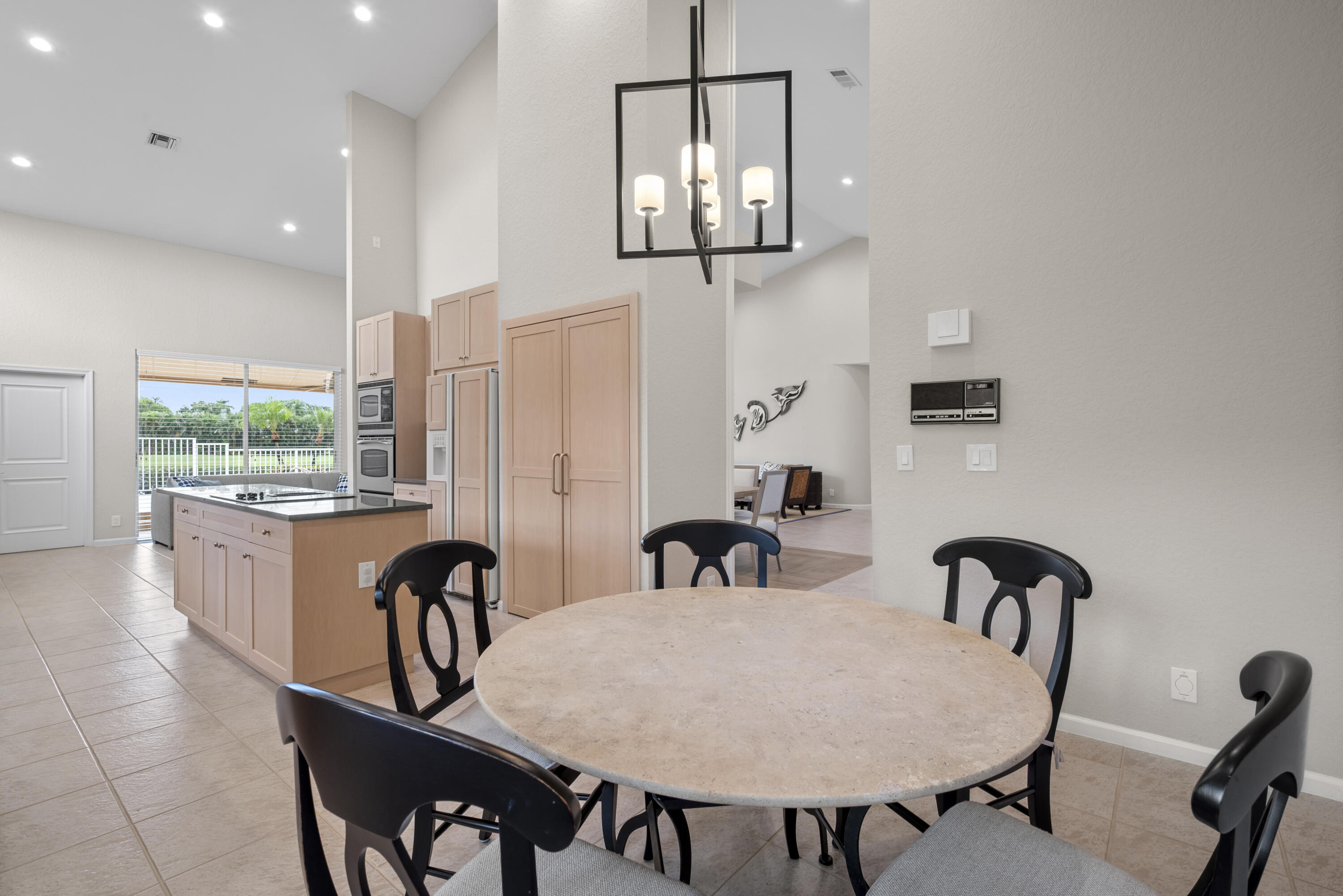 10670 Stonebridge Boulevard