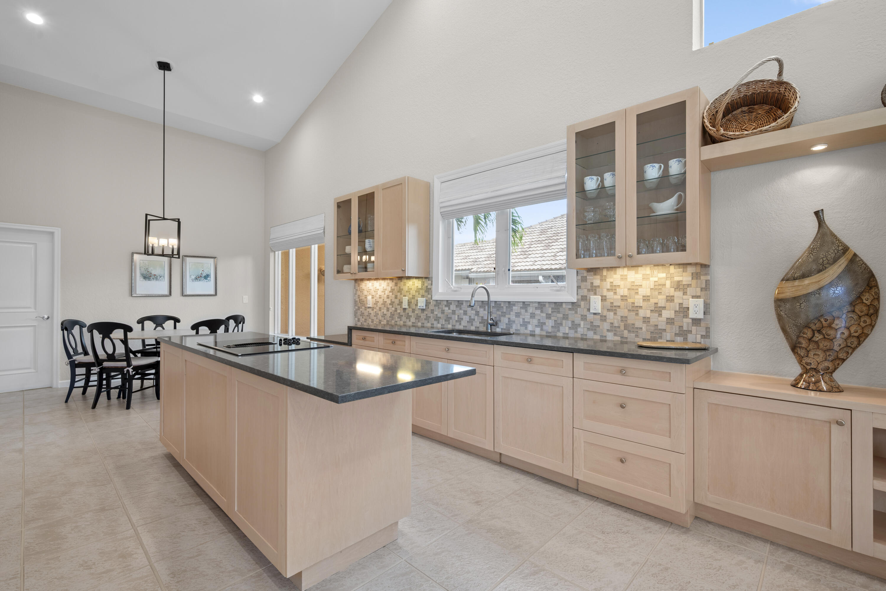 10670 Stonebridge Boulevard