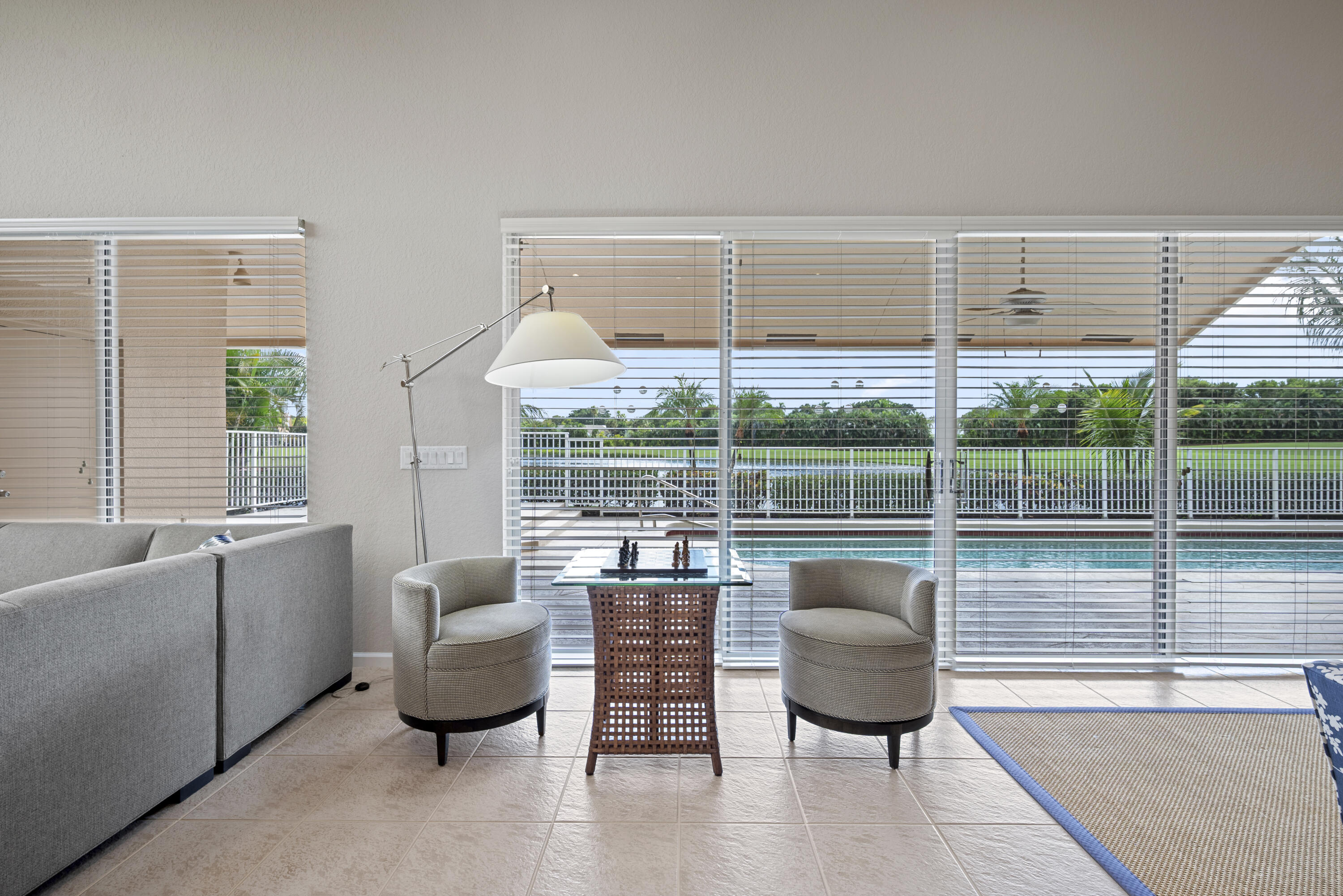 10670 Stonebridge Boulevard