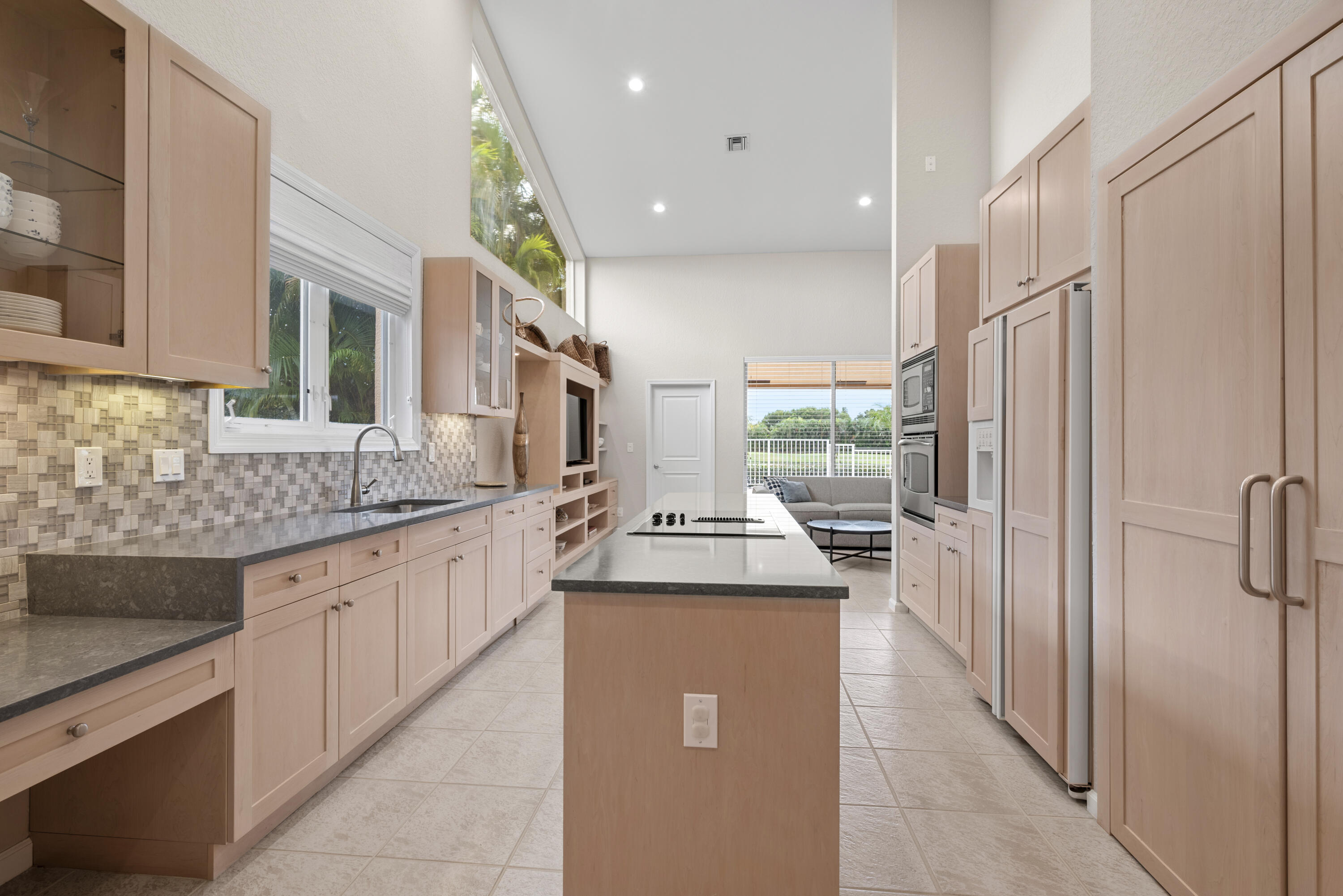 10670 Stonebridge Boulevard