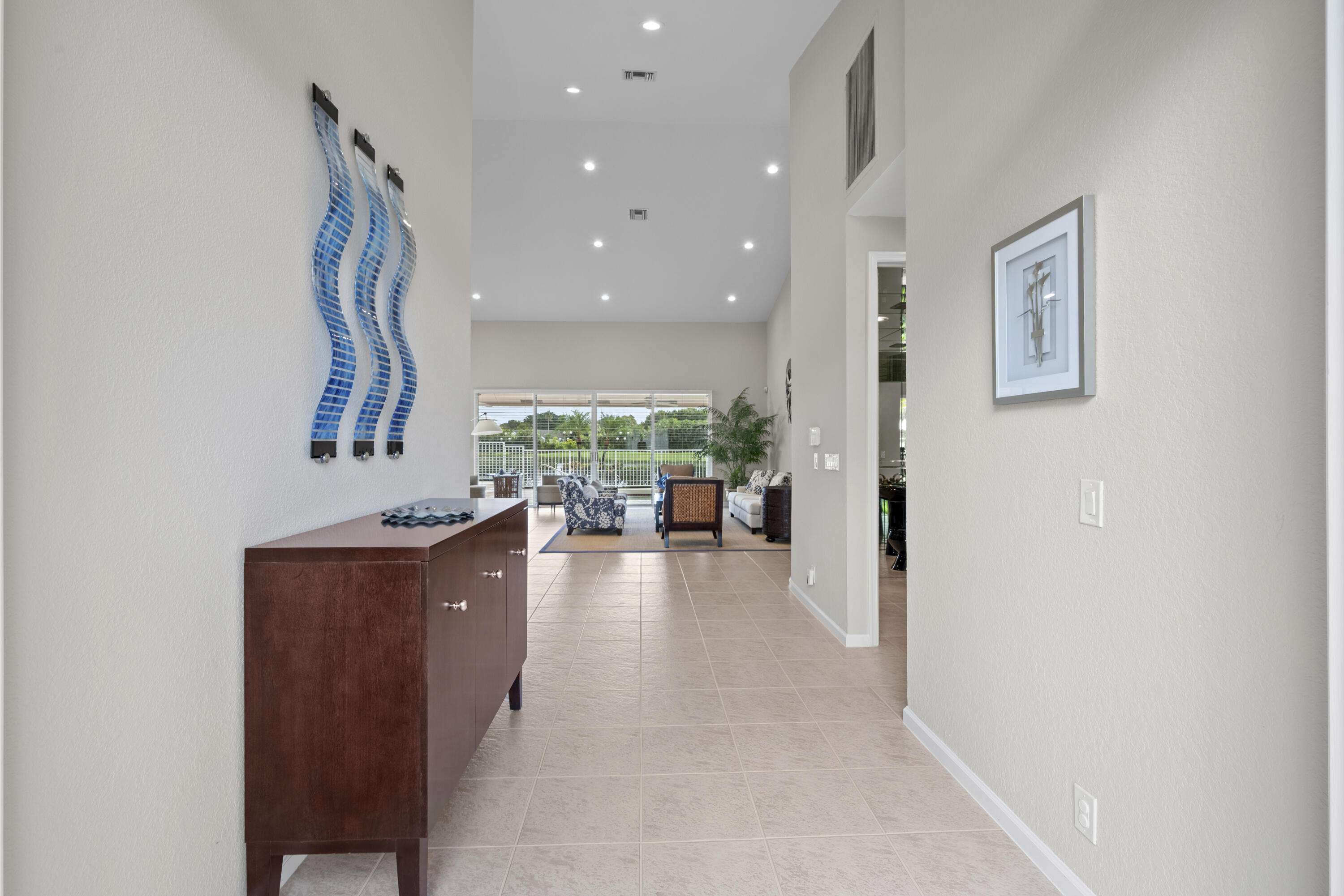 10670 Stonebridge Boulevard