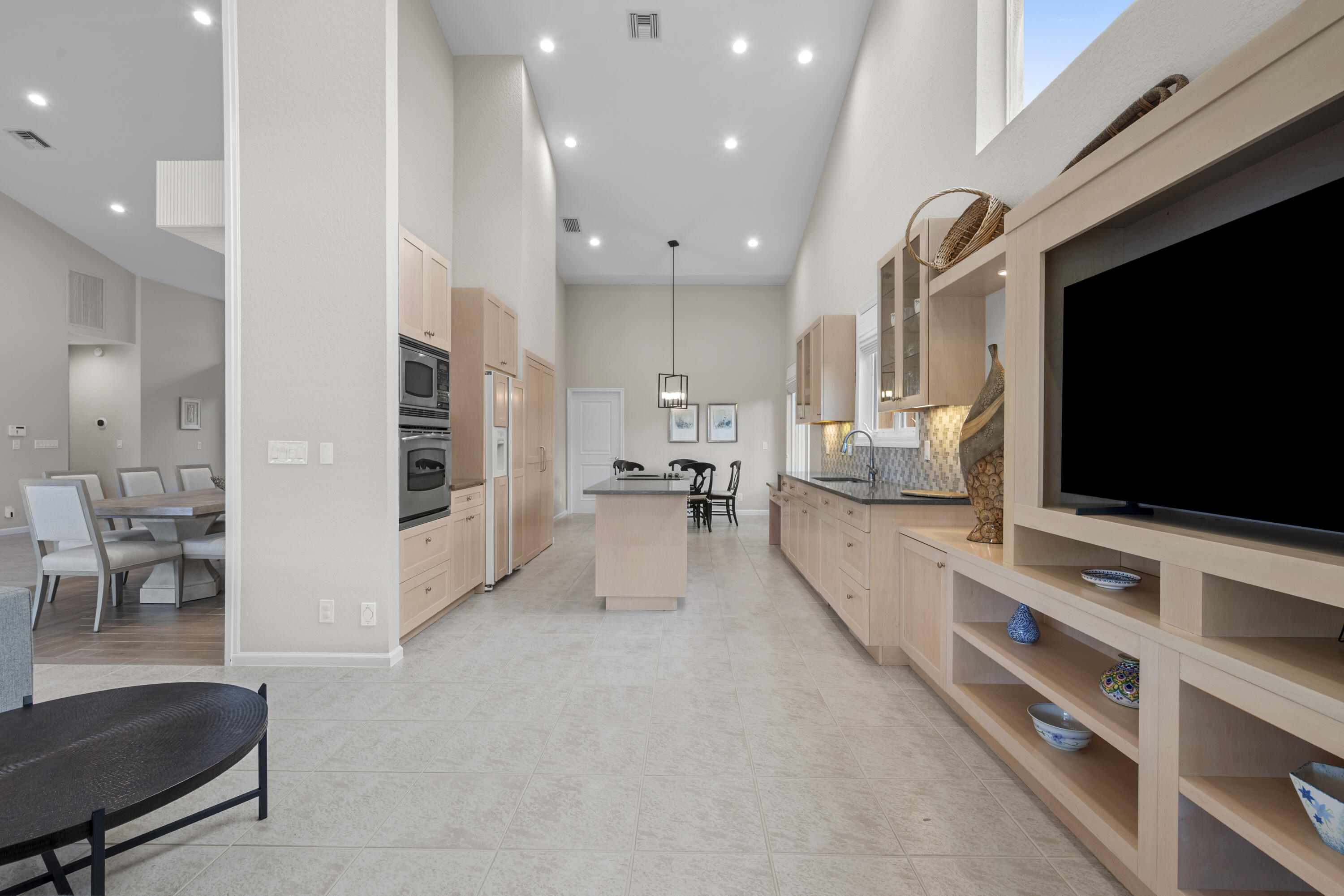 10670 Stonebridge Boulevard