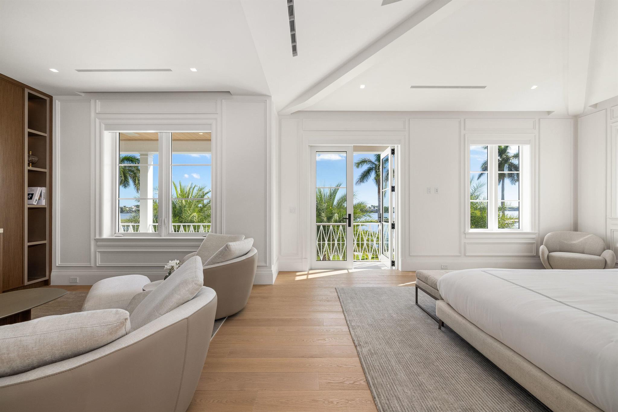 2415 S Flagler Drive