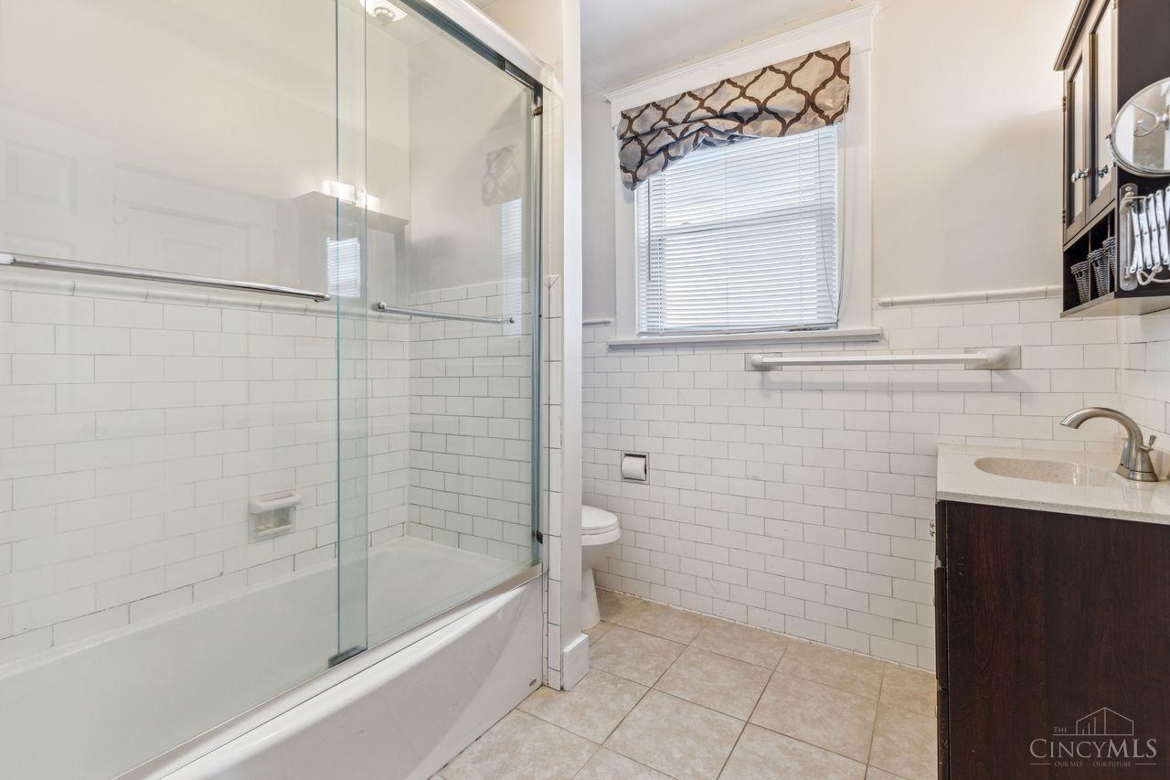1608 Elizabeth Place