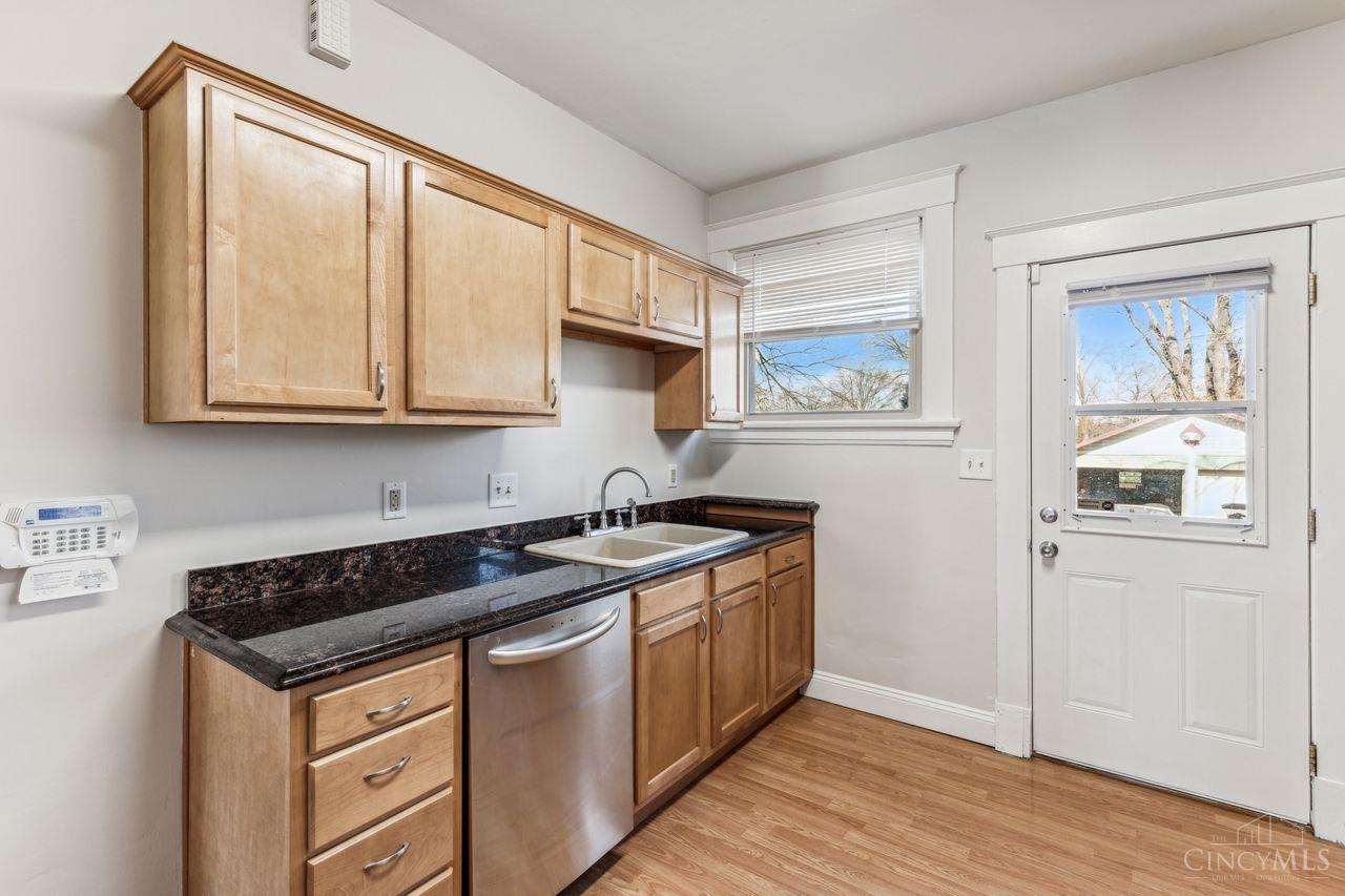 1608 Elizabeth Place