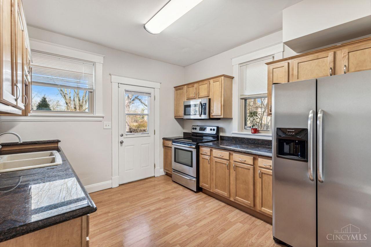 1608 Elizabeth Place