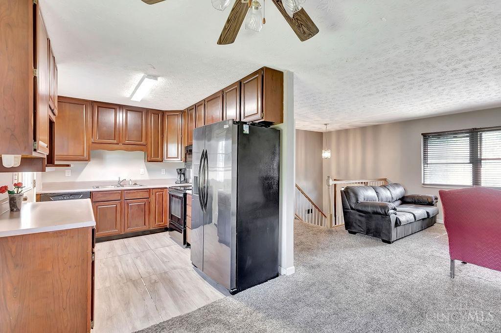 6378 Sandric Lane
