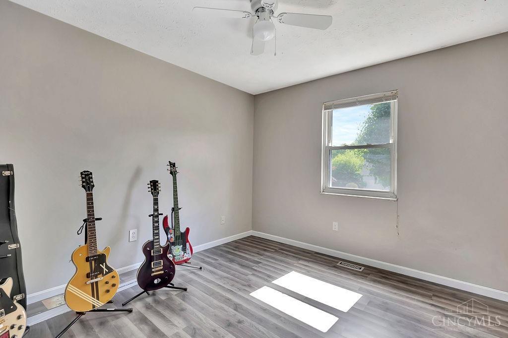 6378 Sandric Lane