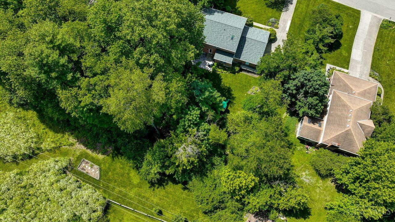 7702 Windy Knoll Drive