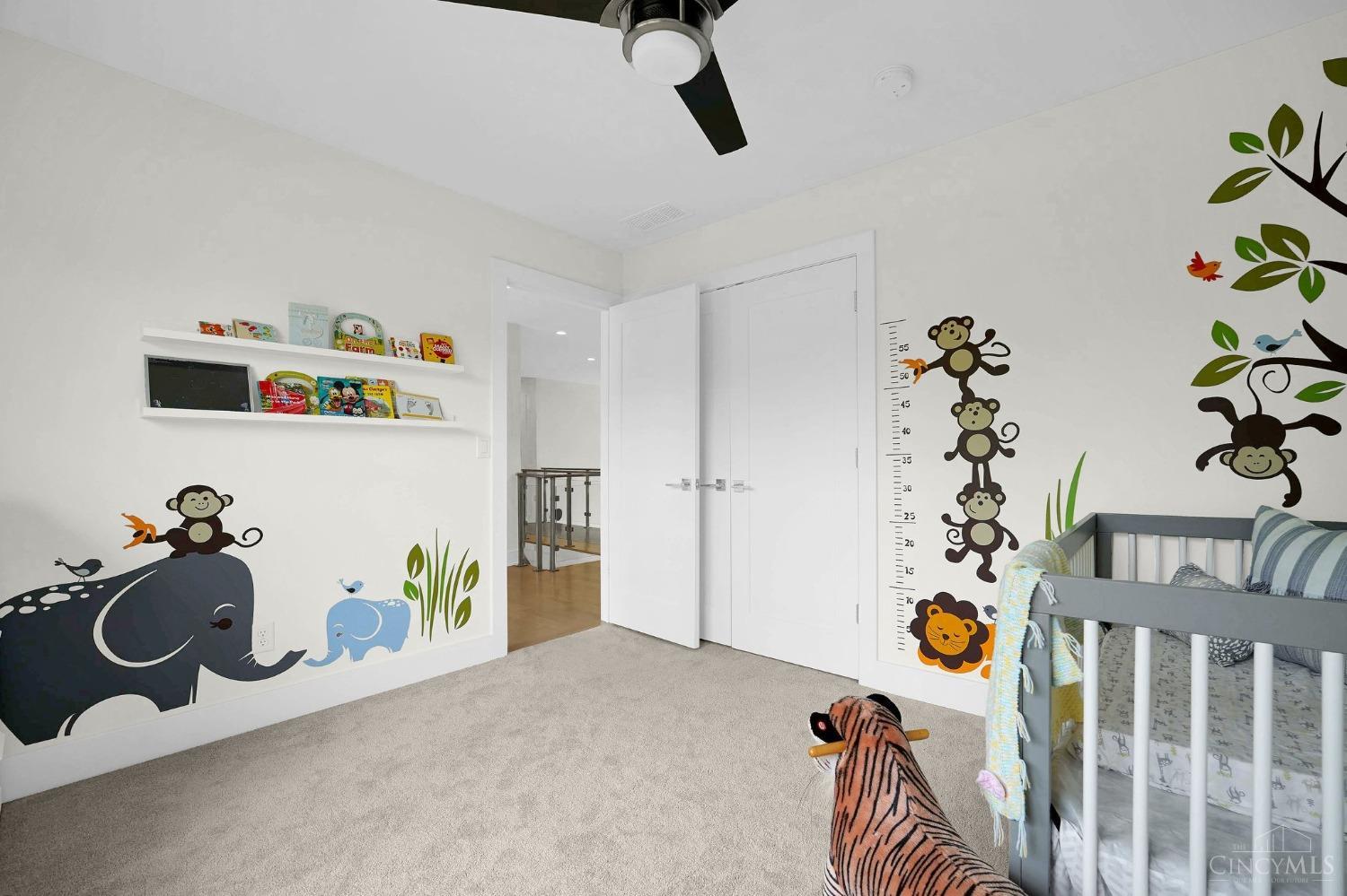10153 Zig Zag Road