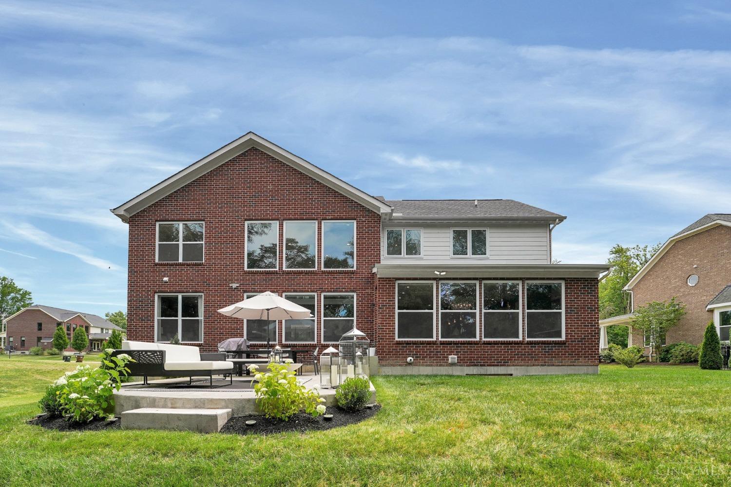 10153 Zig Zag Road