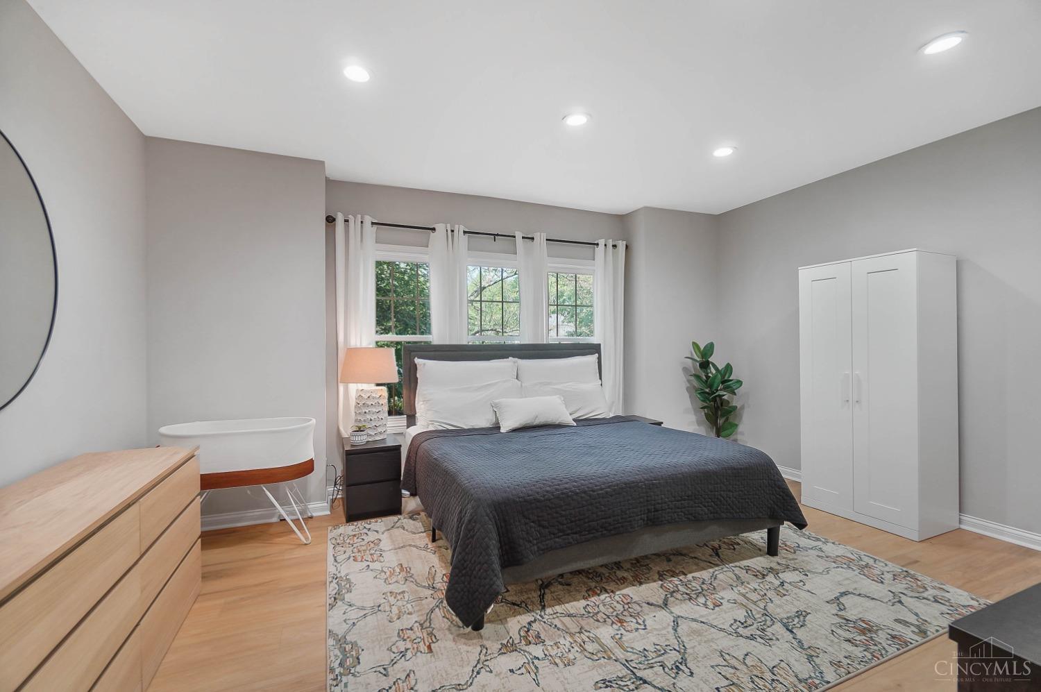 8581 Chaucer Place