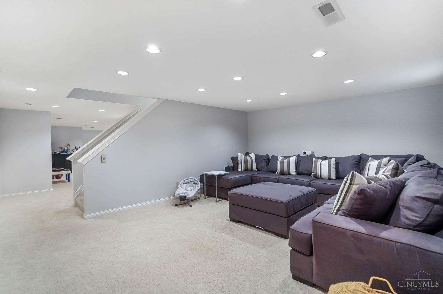 8581 Chaucer Place