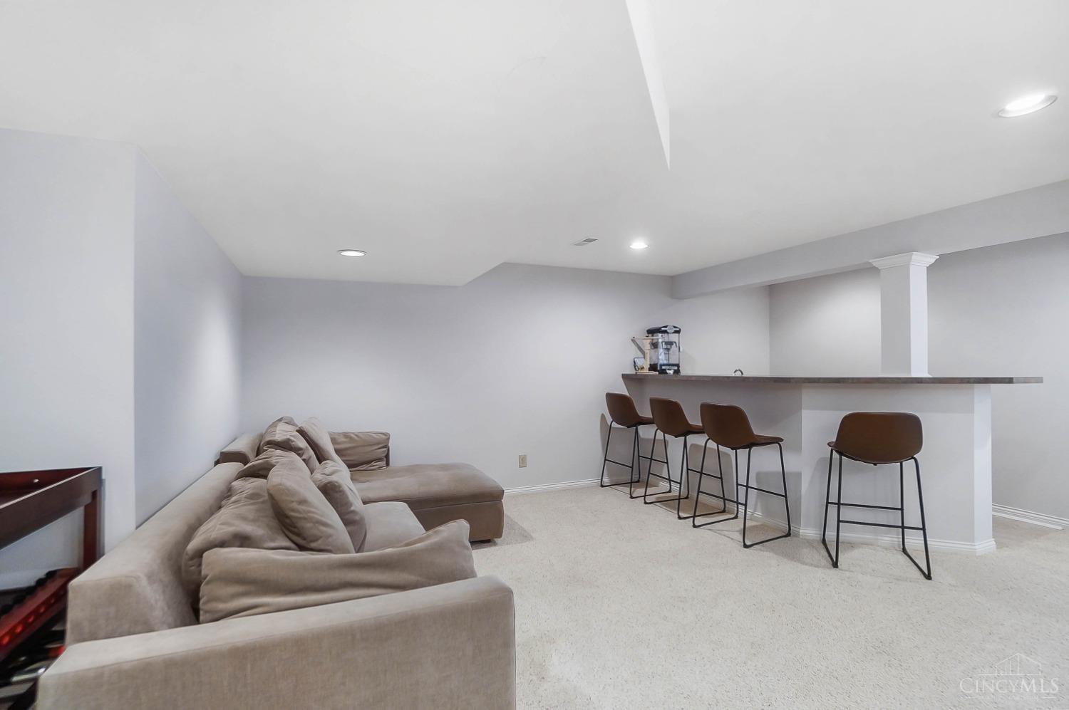 8581 Chaucer Place