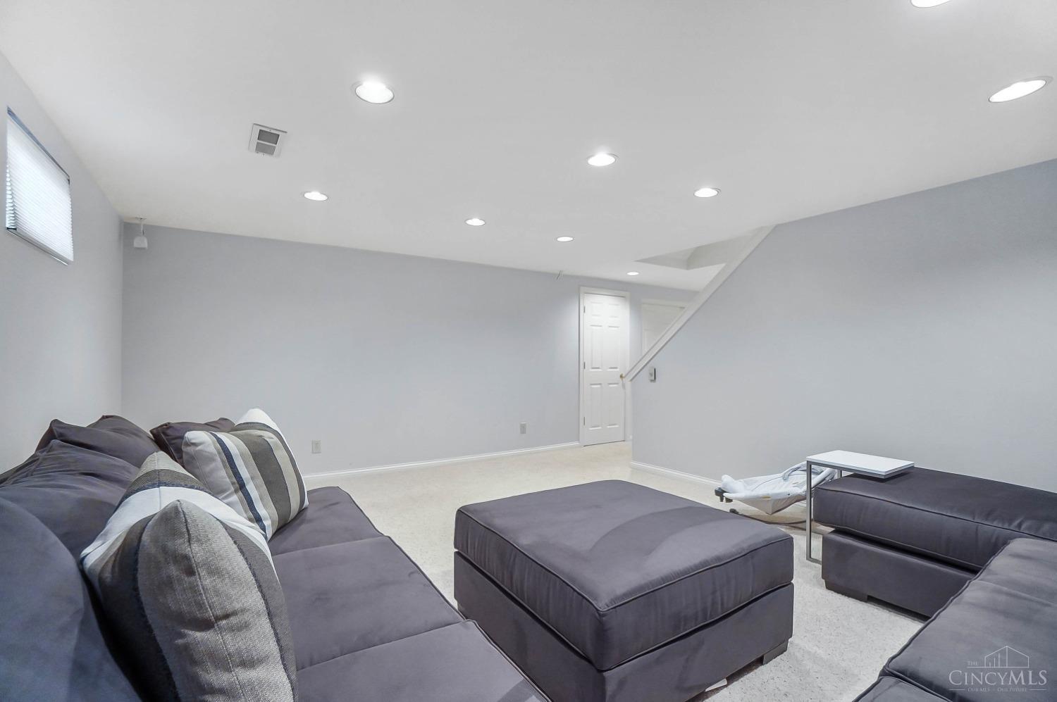8581 Chaucer Place