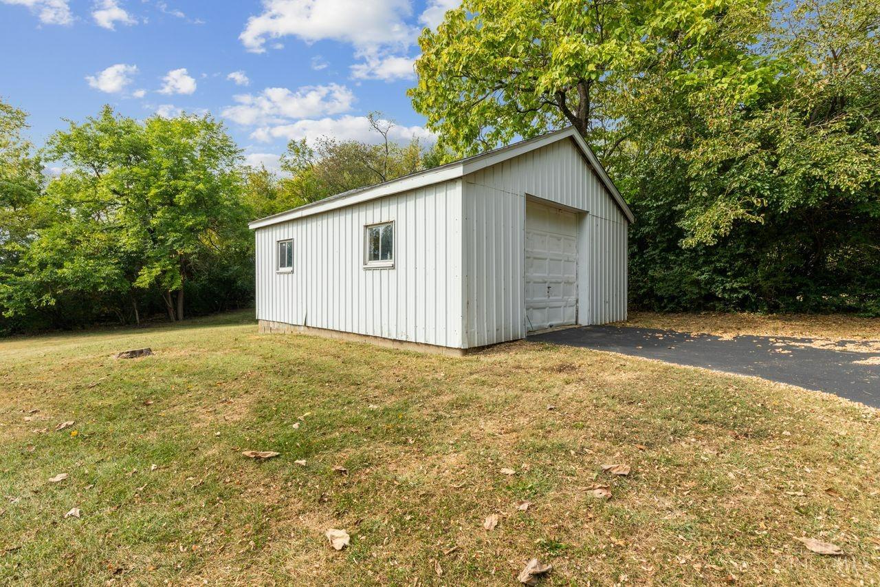 7252 Stillwell Beckett Road