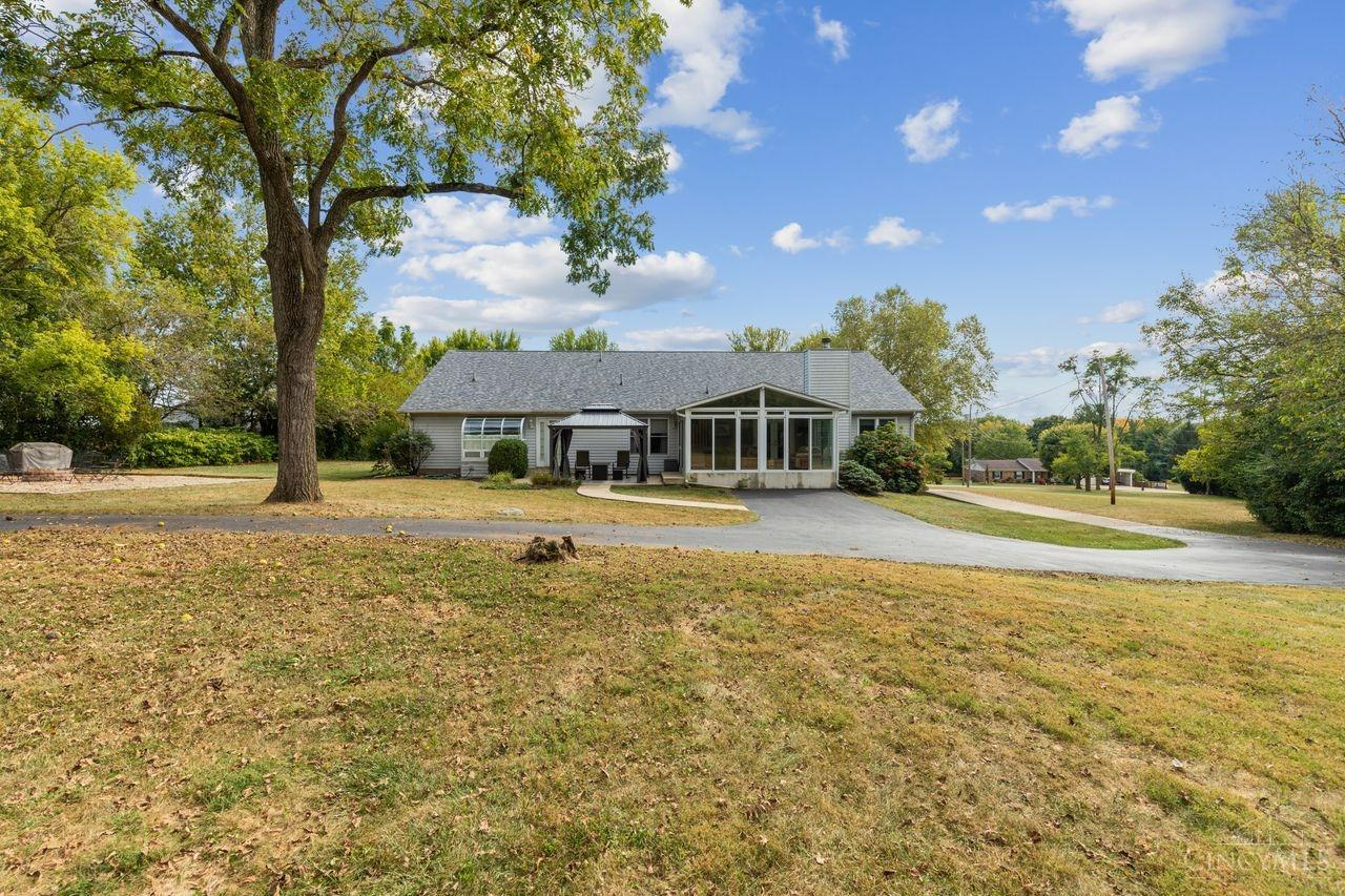 7252 Stillwell Beckett Road