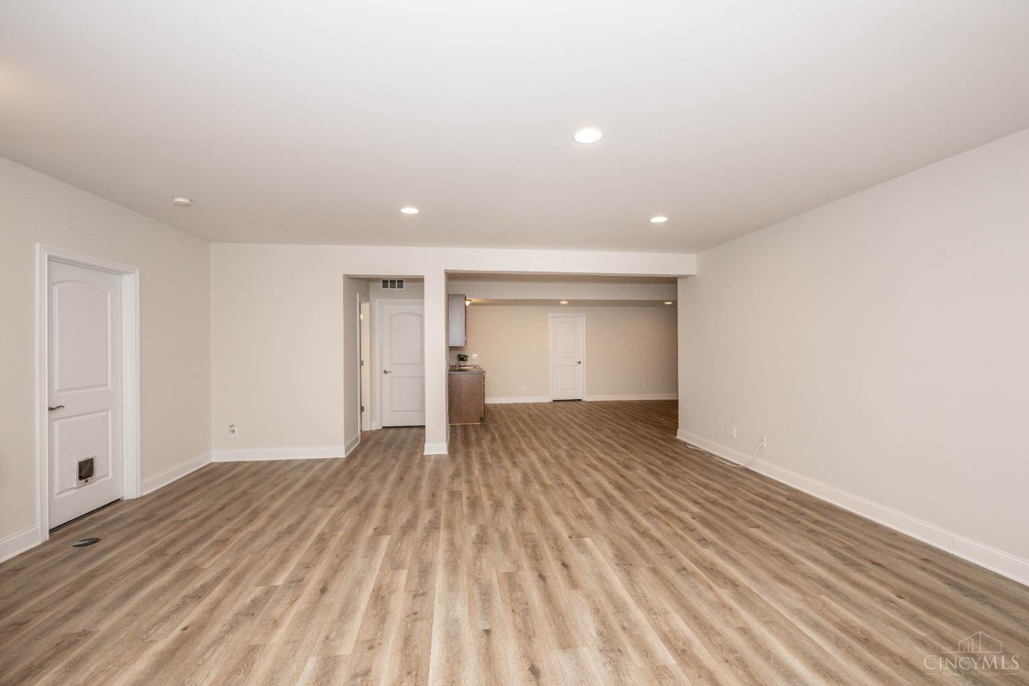 8931 Kenwood Road