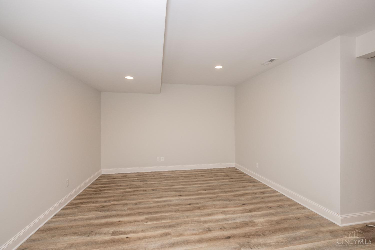 8931 Kenwood Road