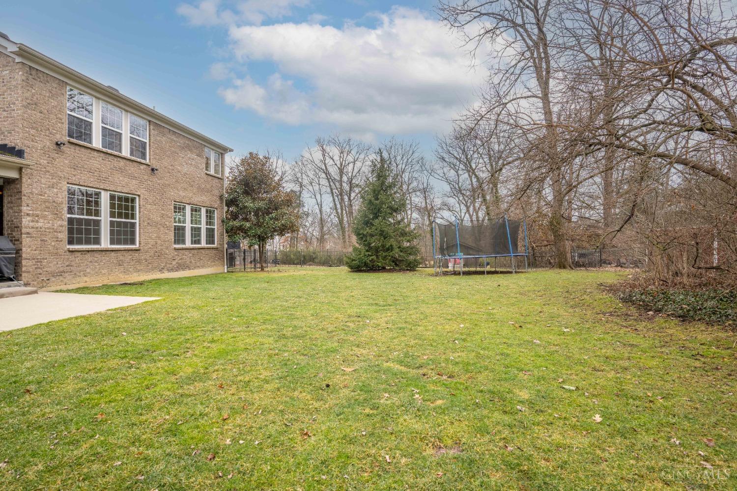8931 Kenwood Road