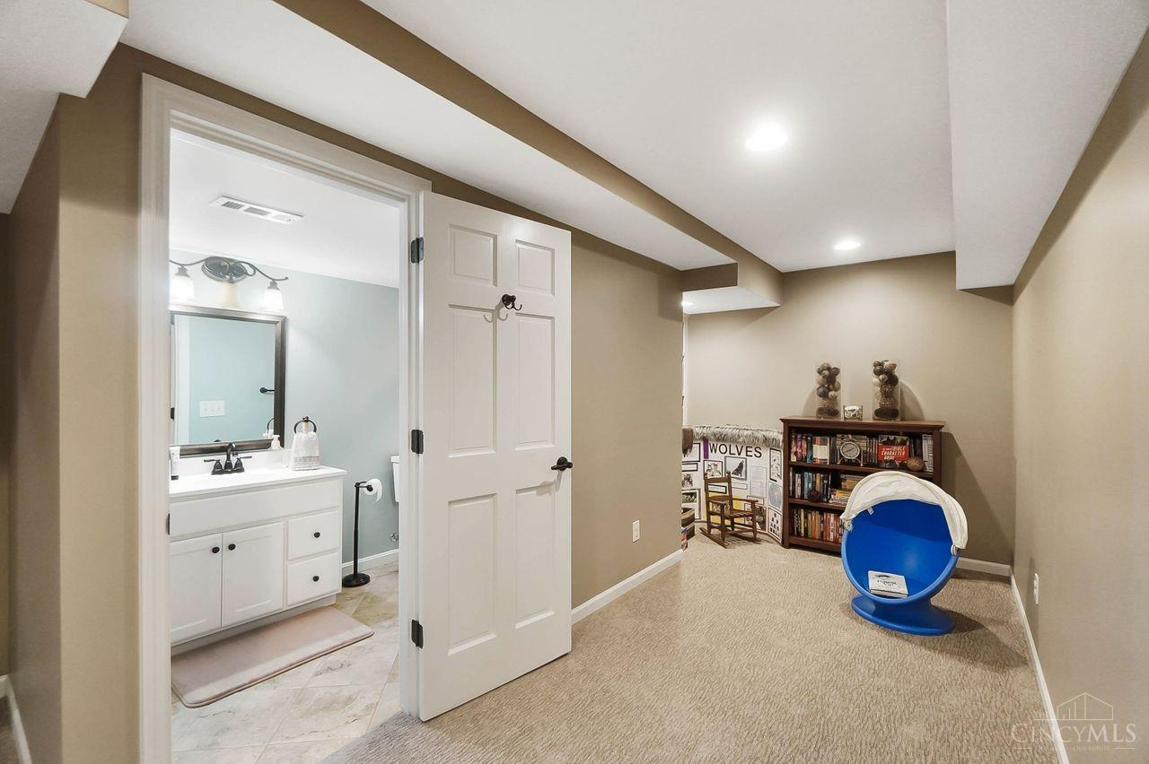 11812 Grandstone Lane