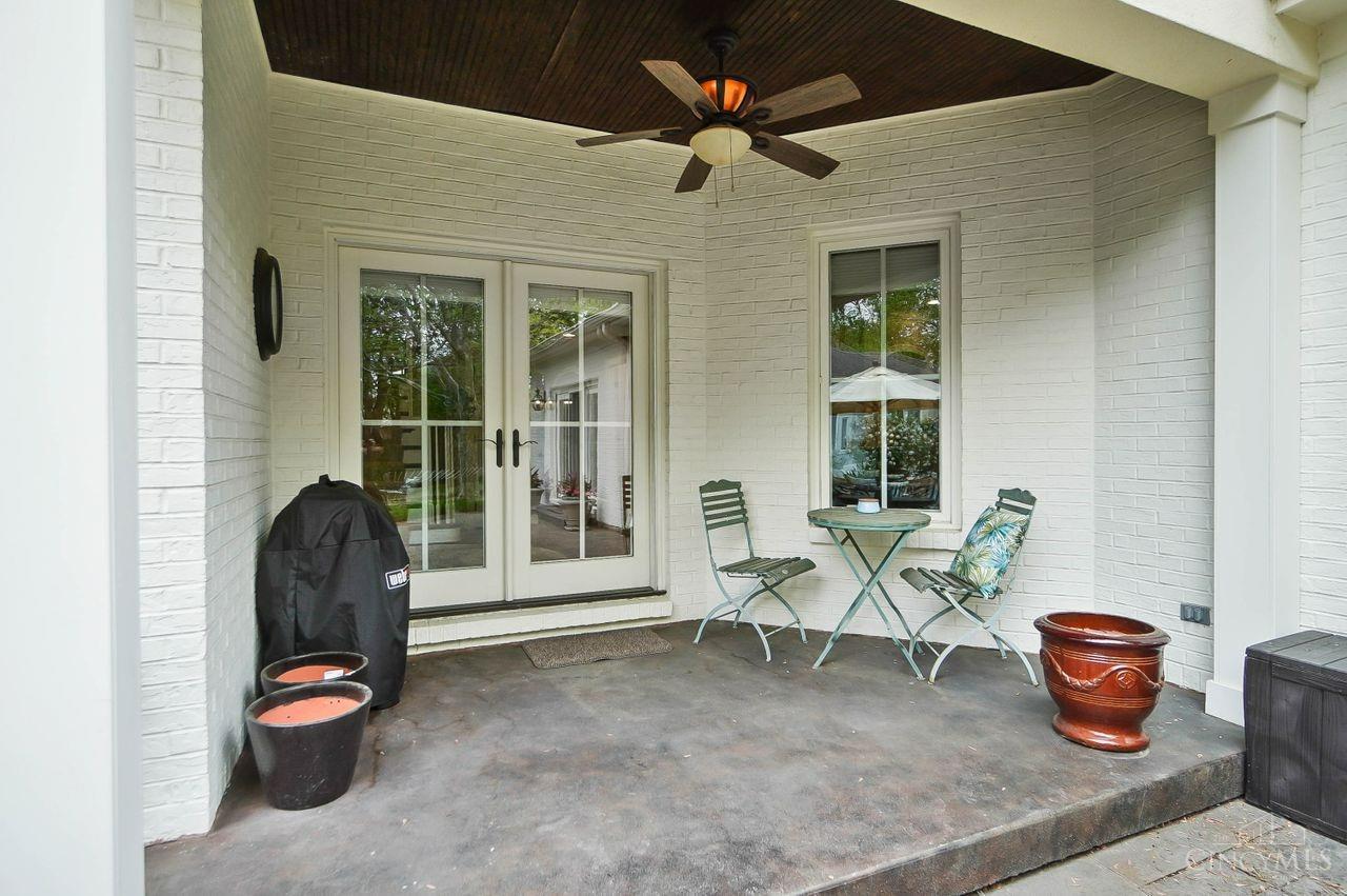 11812 Grandstone Lane