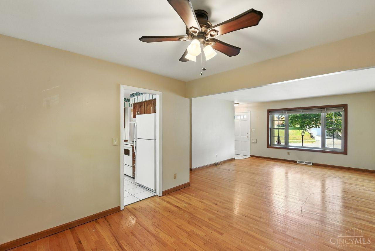 3365 Harwinton Lane