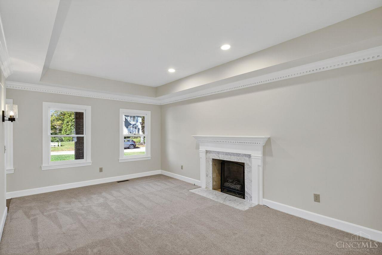 131 Lakeview Court