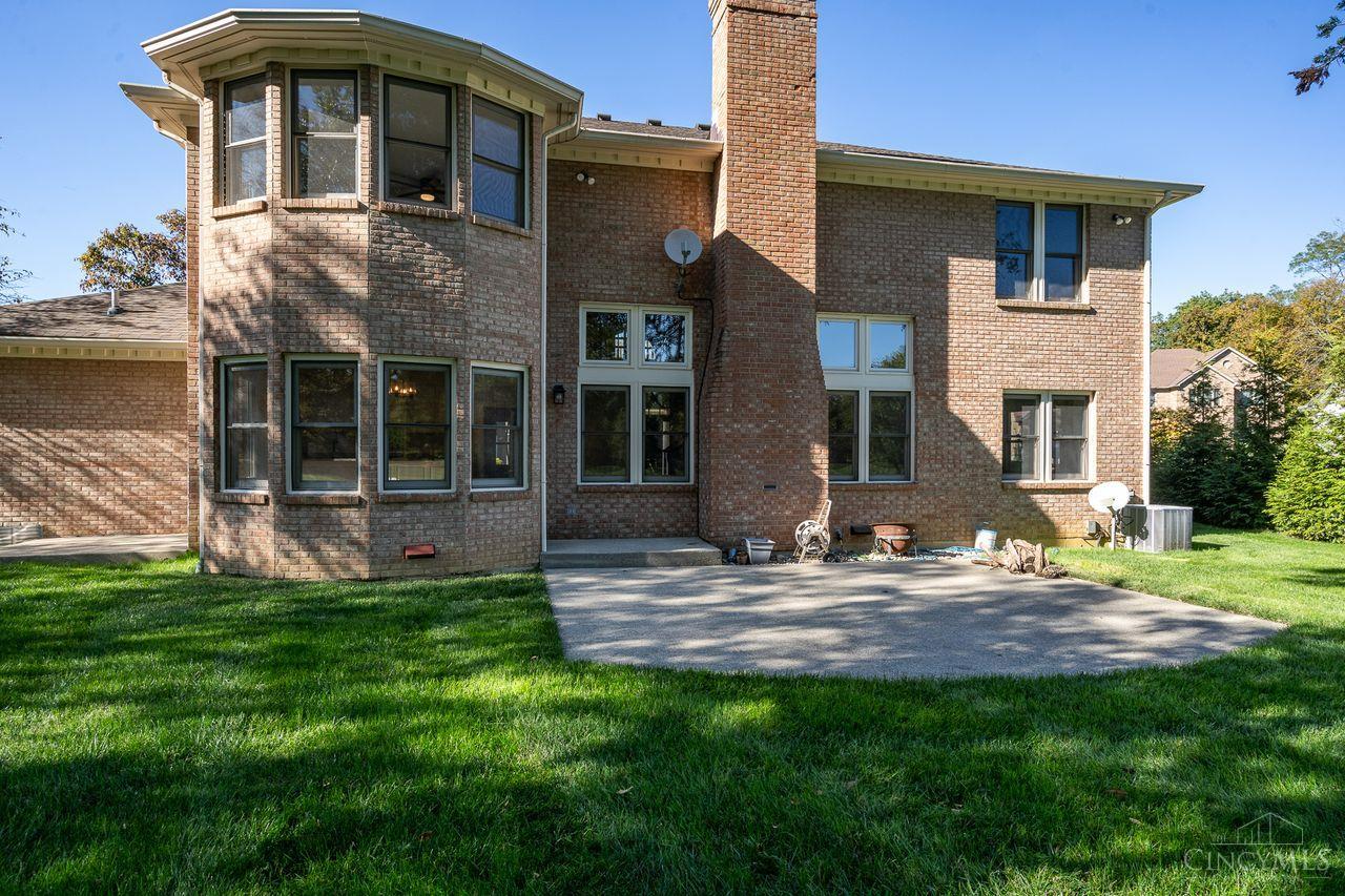 131 Lakeview Court