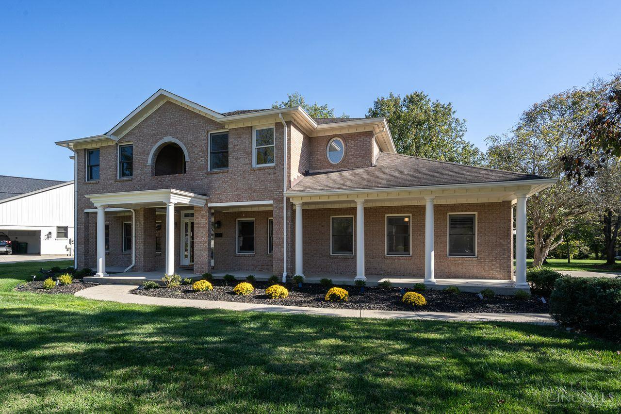 131 Lakeview Court