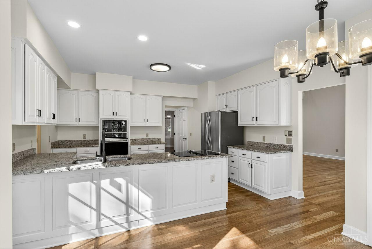 131 Lakeview Court