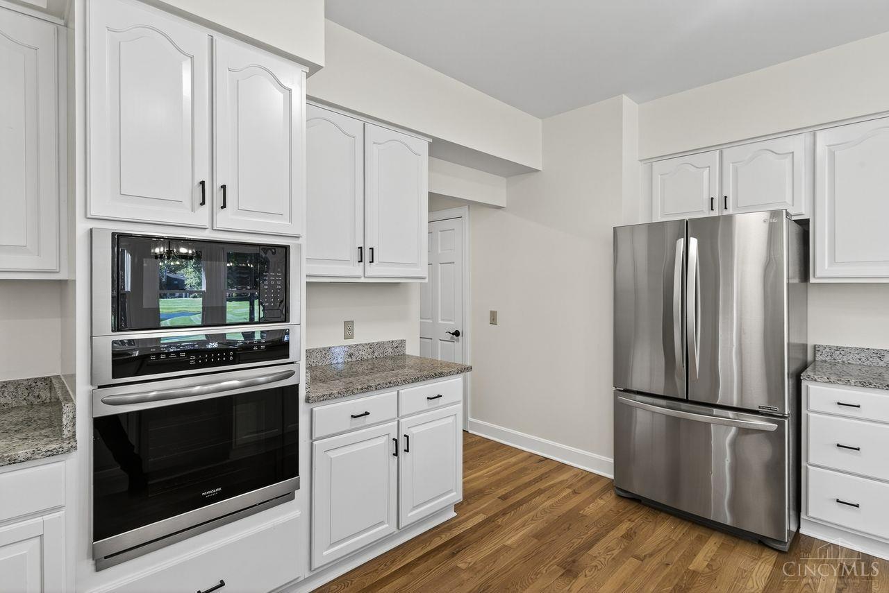131 Lakeview Court