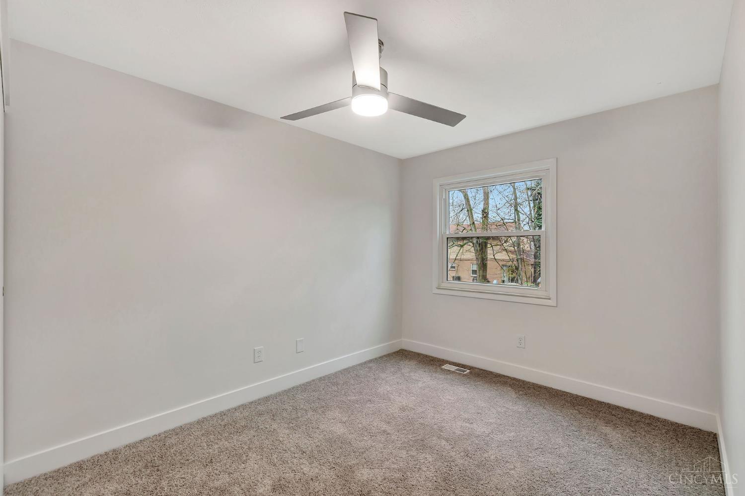 1081 White Pine Court