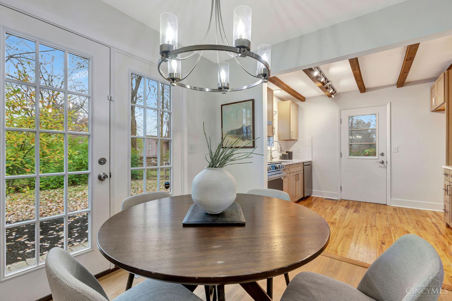 1081 White Pine Court