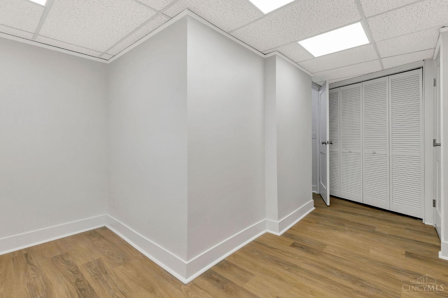 1081 White Pine Court